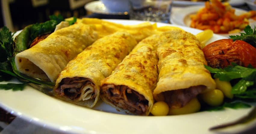 ANKARA’DA DÜRÜM DÖNER YAPAN YERLER