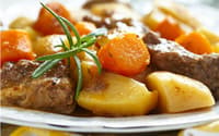 TAS KEBABI