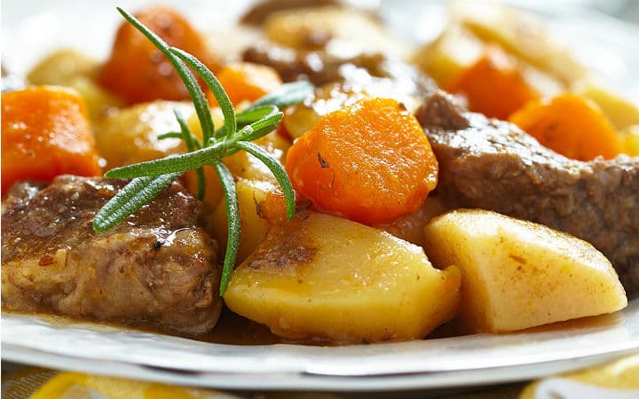 TAS KEBABI