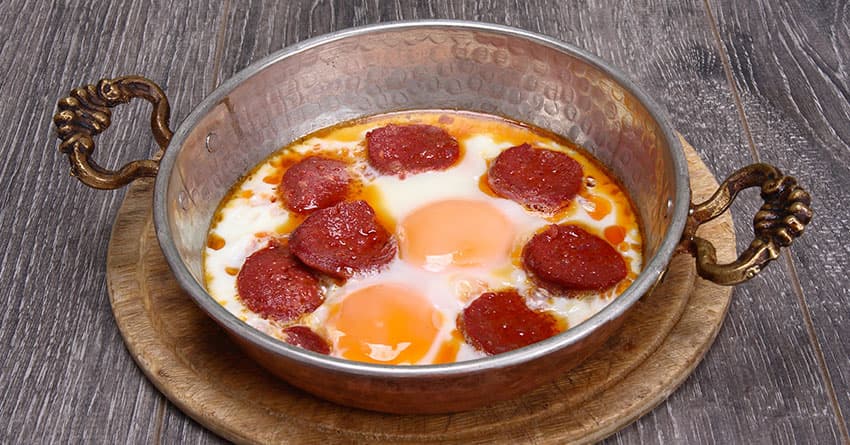 SUCUKLU YUMURTA NEREDE YENİR?