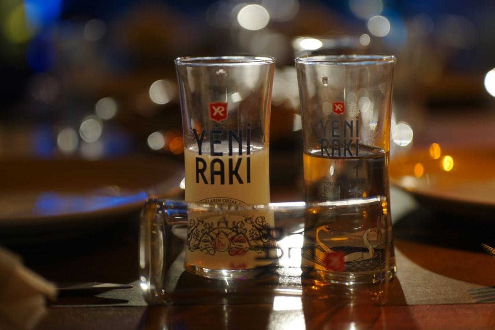 Hayat Bir Sahne
