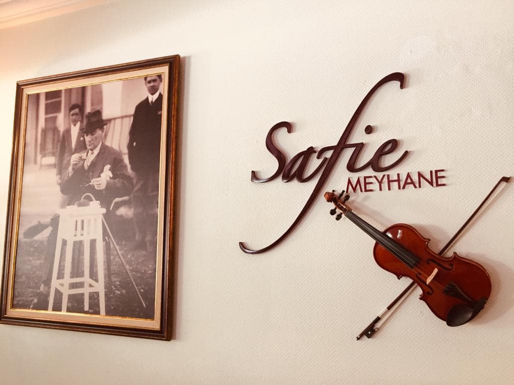 Safie Meyhane  - 2. Fotoğraf